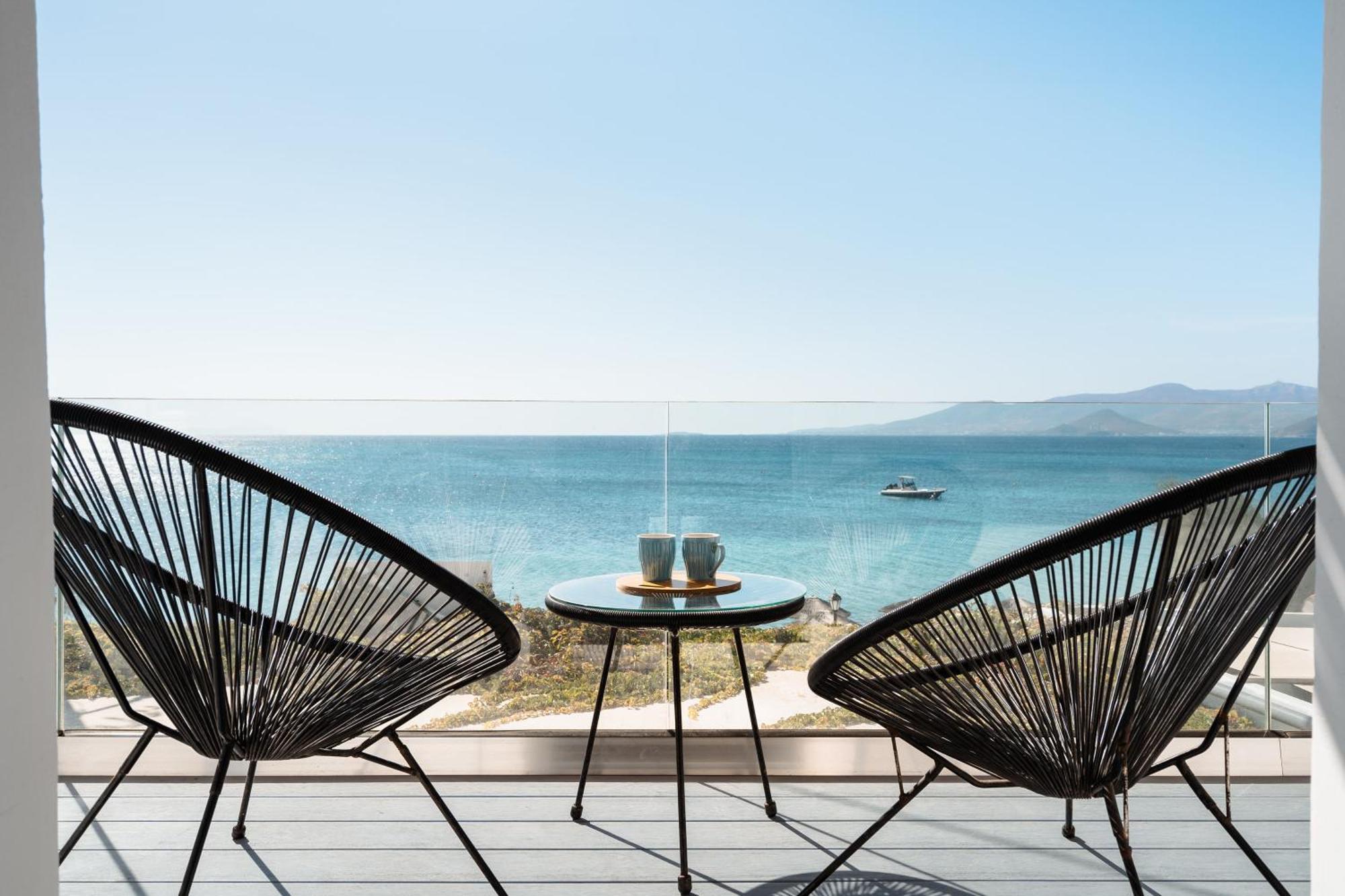 Manios Suites Agia Anna  Eksteriør billede