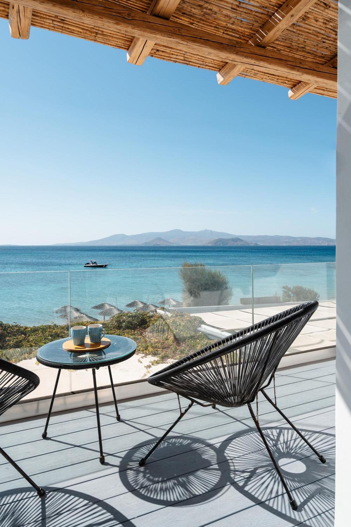 Manios Suites Agia Anna  Eksteriør billede