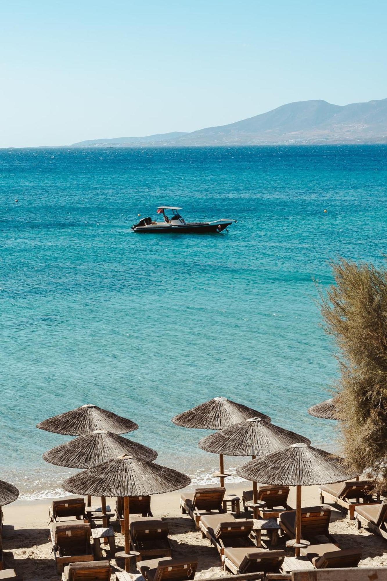 Manios Suites Agia Anna  Eksteriør billede