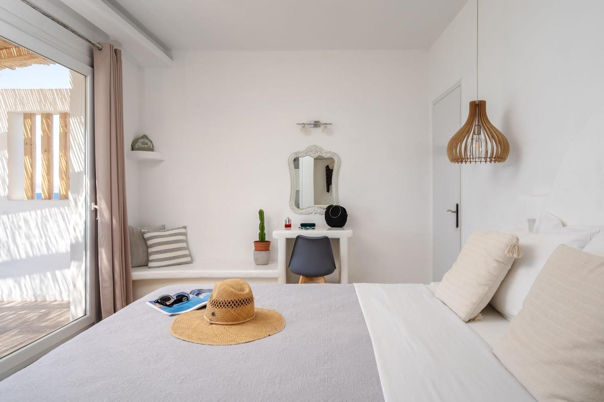 Manios Suites Agia Anna  Eksteriør billede