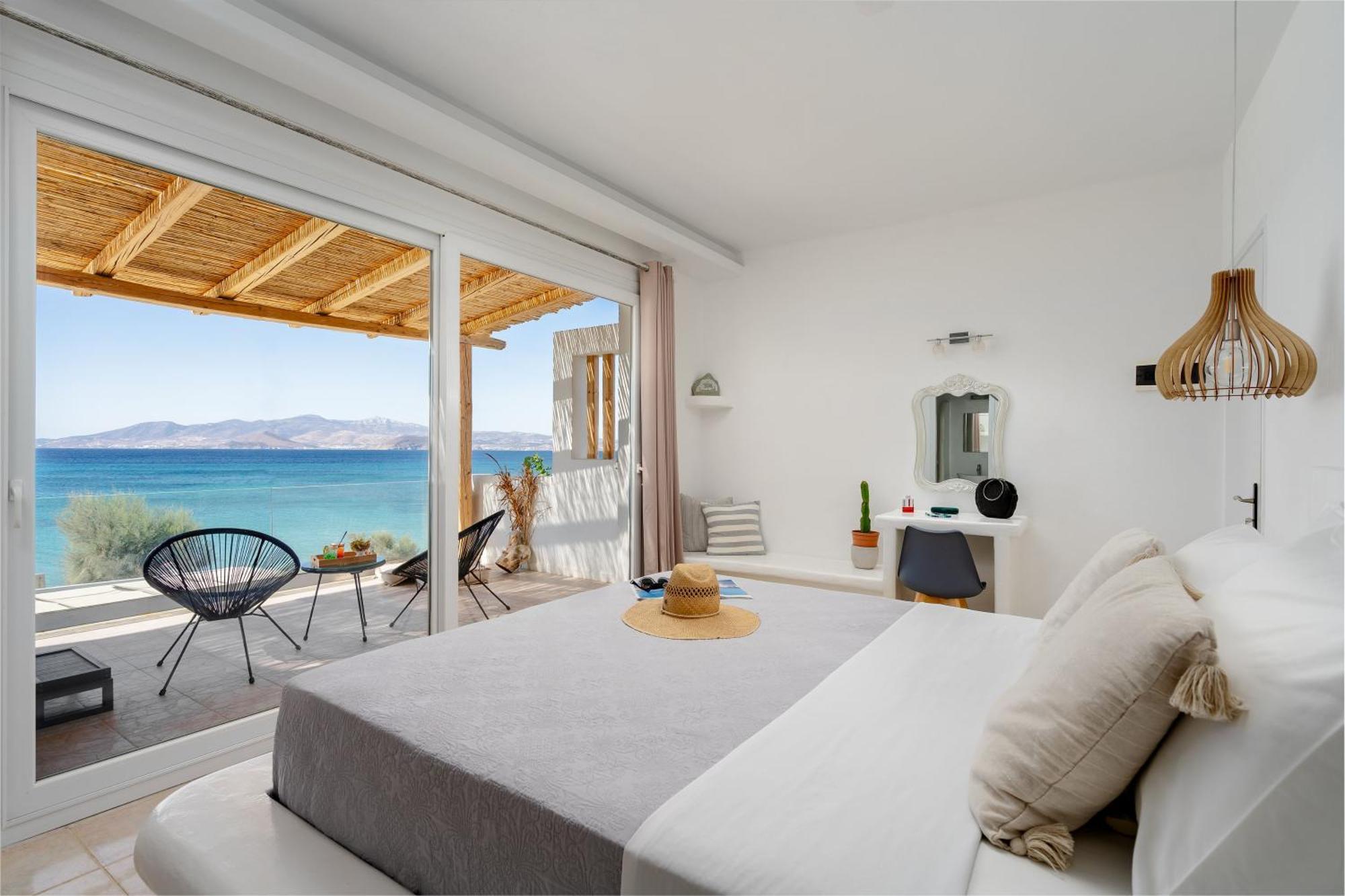Manios Suites Agia Anna  Eksteriør billede